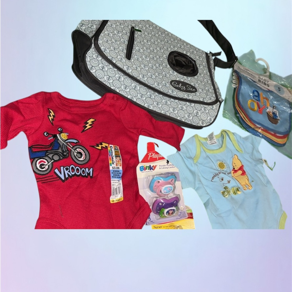 Baby sak gift bundle NWT size NB-3 months